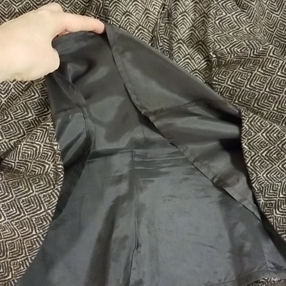 Gorgeous Nanette Lepore wool trumpet skirt sz 6 - Picture 4 of 9